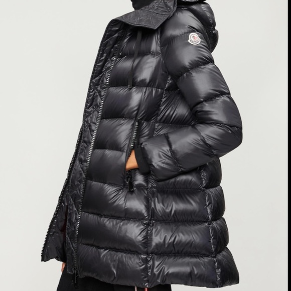 suyen hooded long puffer coat